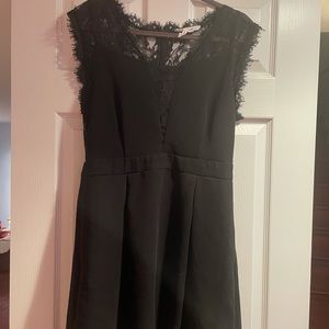 Excellent condition BCBG black lace cocktail dress size 12